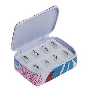 Vera Bradley Travel Pill Case NWT